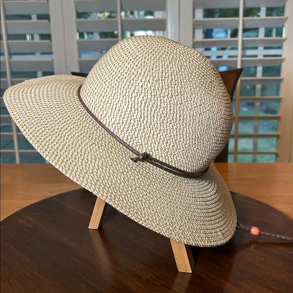 Solar Escape Sun Hat UPF 50+ - Picture 2 of 9